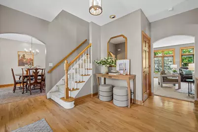 W72N447  Mulberry Ave, Cedarburg, WI 53012 - Photo 6