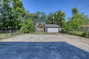 4880 N 49th St, Milwaukee, WI 53218 - Photo 28