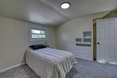 4880 N 49th St, Milwaukee, WI 53218 - Photo 14