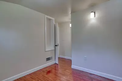 4880 N 49th St, Milwaukee, WI 53218 - Photo 20