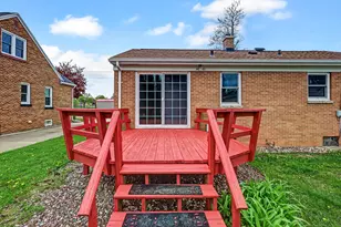 625 S 32nd St, Manitowoc, WI 54220 - Photo 26