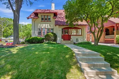 6934  Cedar St, Wauwatosa, WI 53213 - Photo 2