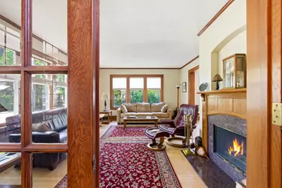 6934  Cedar St, Wauwatosa, WI 53213 - Photo 10