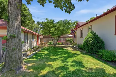 6934  Cedar St, Wauwatosa, WI 53213 - Photo 36