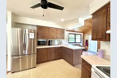 S69W16890  Parkland Dr, Muskego, WI 53150 - Photo 16