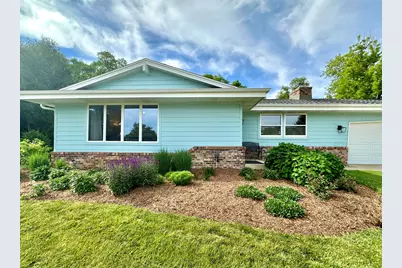 S69W16890  Parkland Dr, Muskego, WI 53150 - Photo 2