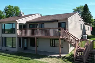 3350 Bayside Ct, La Crosse, WI 54601 - Photo 2