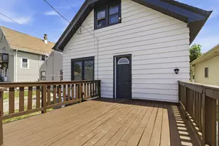 2251 S 73rd St, West Allis, WI 53219 - Photo 30