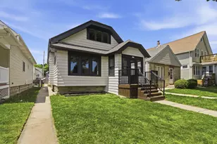 2251 S 73rd St, West Allis, WI 53219 - Photo 2