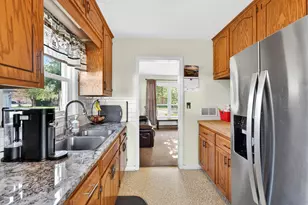 3204 Lasalle St, Racine, WI 53402 - Photo 6