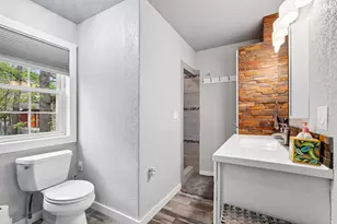 10529 W Villard Ave, Milwaukee, WI 53225 - Photo 24