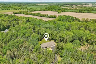 8040 W S County Line Rd, Franklin, WI 53126 - Photo 40