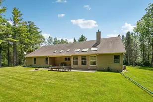 8040 W S County Line Rd, Franklin, WI 53126 - Photo 34