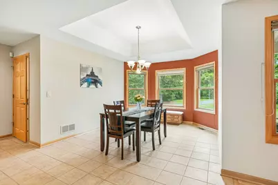 8040 W South County Line Rd, Franklin, WI 53126 - Photo 10