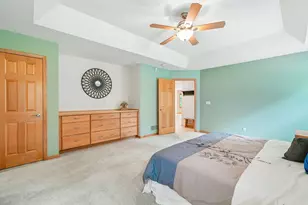 8040 W S County Line Rd, Franklin, WI 53126 - Photo 14