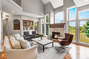 11092 N Sutton Ridge Dr, Mequon, WI 53097 - Photo 12