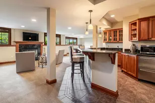 11092 N Sutton Ridge Dr, Mequon, WI 53097 - Photo 28