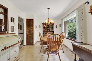 5020 N Lovers Lane Rd, Milwaukee, WI 53225 - Photo 16