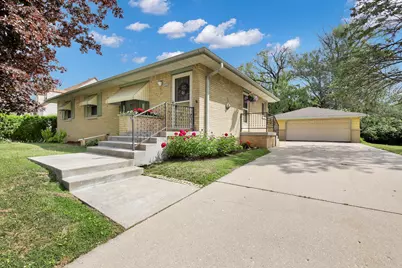 5020 N Lovers Lane Rd, Milwaukee, WI 53225 - Photo 4