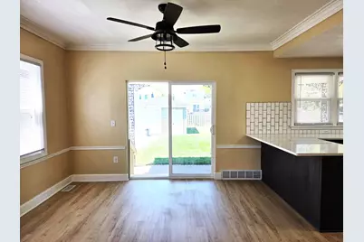 732  Arthur Ave, Racine, WI 53405 - Photo 12