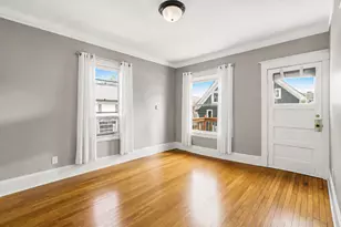 1729 N Warren Ave, Milwaukee, WI 53202 - Photo 46
