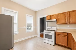 1729 N Warren Ave, Milwaukee, WI 53202 - Photo 34