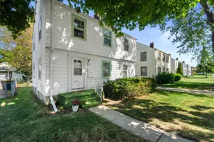 2132 S 80th St, Milwaukee, WI 53219 - Photo 2