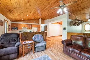 N7341 County Rd XX, Holland, WI 54636 - Photo 6