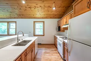 N7341 County Rd XX, Holland, WI 54636 - Photo 8
