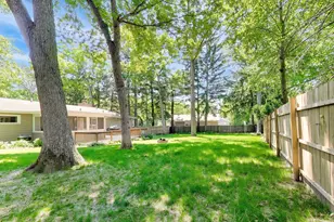 1030 Jenkins Dr, Fontana, WI 53125 - Photo 26