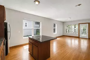 2630 N Bartlett Ave, Milwaukee, WI 53211 - Photo 6