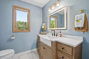 W330N5888 Cedar Bay Dr, Merton, WI 53058 - Photo 14