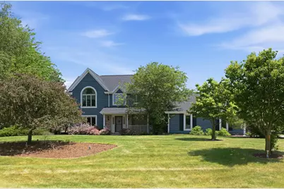 W330N5888  Cedar Bay Dr, Merton, WI 53058 - Photo 1