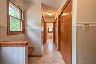 W274N4237 Clara Ct, Pewaukee, WI 53072 - Photo 18