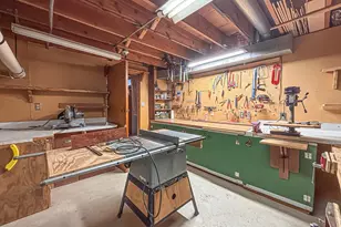 W274N4237 Clara Ct, Pewaukee, WI 53072 - Photo 32