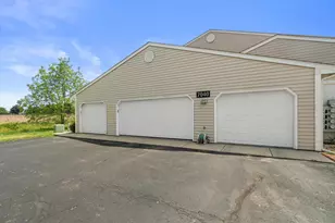 7040 Mariner Dr, Racine, WI 53406 - Photo 26