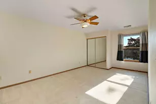 5509 Cambridge Ln, Racine, WI 53406 - Photo 12