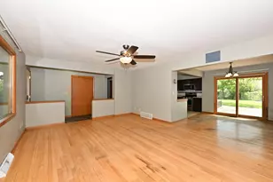 3825 St Clair St, Racine, WI 53402 - Photo 4