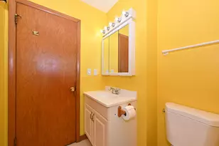 3825 St Clair St, Racine, WI 53402 - Photo 18