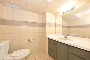 3825 St Clair St, Racine, WI 53402 - Photo 32
