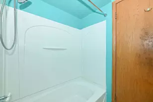 3825 St Clair St, Racine, WI 53402 - Photo 24