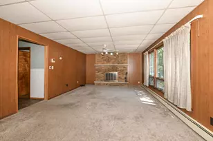 N6924 Oak Ln, Sugar Creek, WI 53121 - Photo 12
