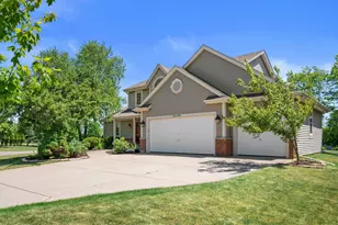 W234N7698 Grey Moss Ct, Sussex, WI 53089 - Photo 54