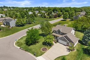 W234N7698 Grey Moss Ct, Sussex, WI 53089 - Photo 46
