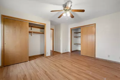 617  Wellington Dr #619, West Bend, WI 53090 - Photo 32
