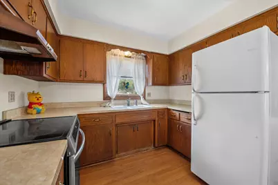 1215  Oscar St, Waukesha, WI 53186 - Photo 10