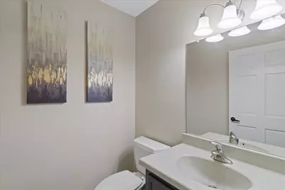 N76W14482  Northpoint Dr, Menomonee Falls, WI 53051 - Photo 10