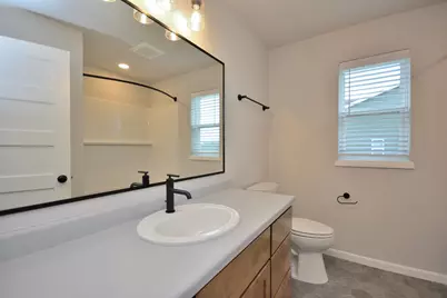 1037  Elderberry Rd, Oconomowoc, WI 53066 - Photo 4