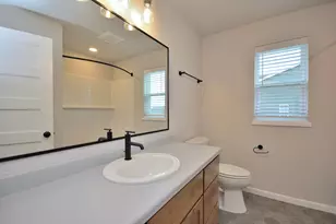 1037 Elderberry Rd, Oconomowoc, WI 53066 - Photo 4