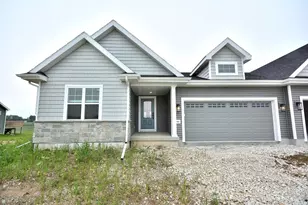 1037 Elderberry Rd, Oconomowoc, WI 53066 - Photo 1